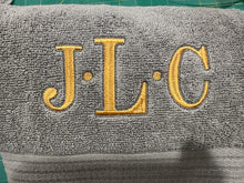 6 Piece Monogrammed Wedding Towel Gift Set